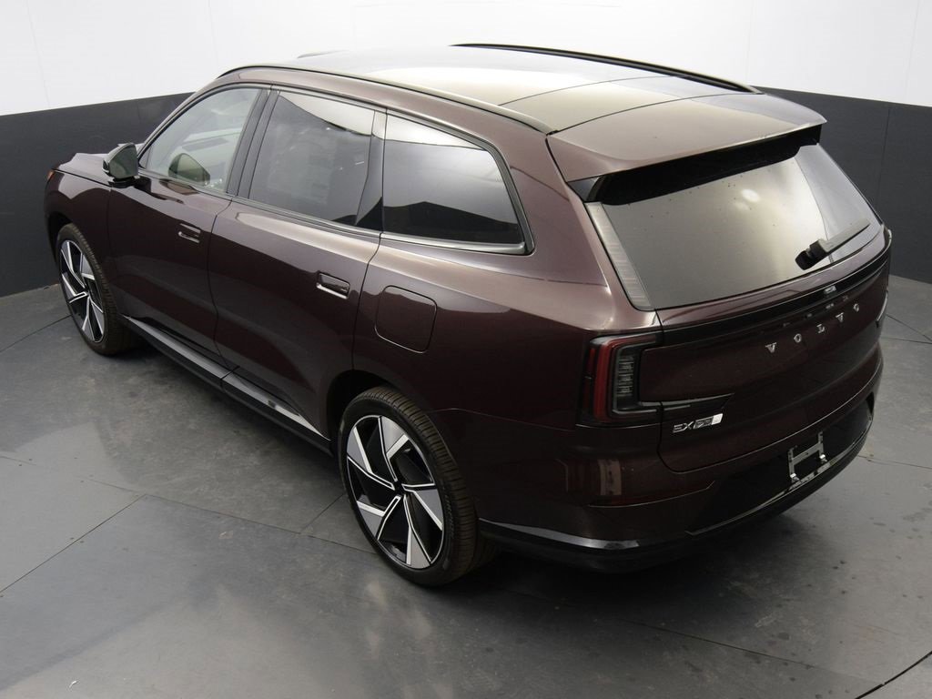 New 2025 Volvo EX90 Ultra image 40