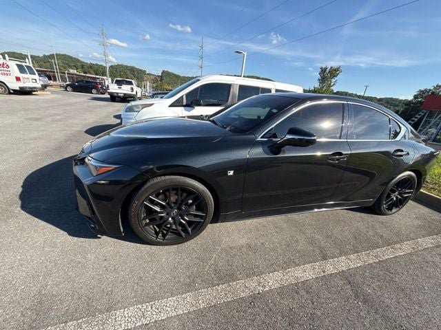 Used 2021 Lexus IS 350 F Sport w/ Dynamic Handling Package RWD image 12