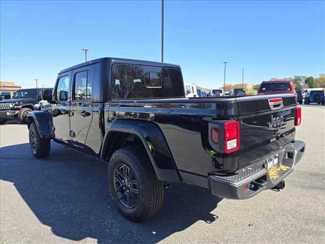 New 2026 Jeep Gladiator Sport AWD/4WD image 14