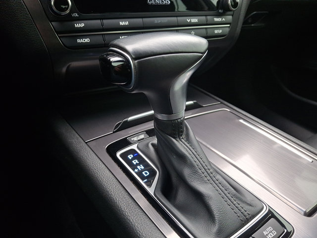 Used 2020 Genesis G80 3.8 RWD image 14
