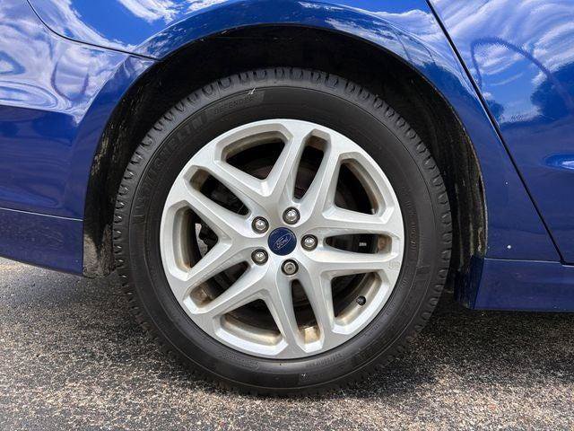 Used 2014 Ford Fusion SE FWD image 23