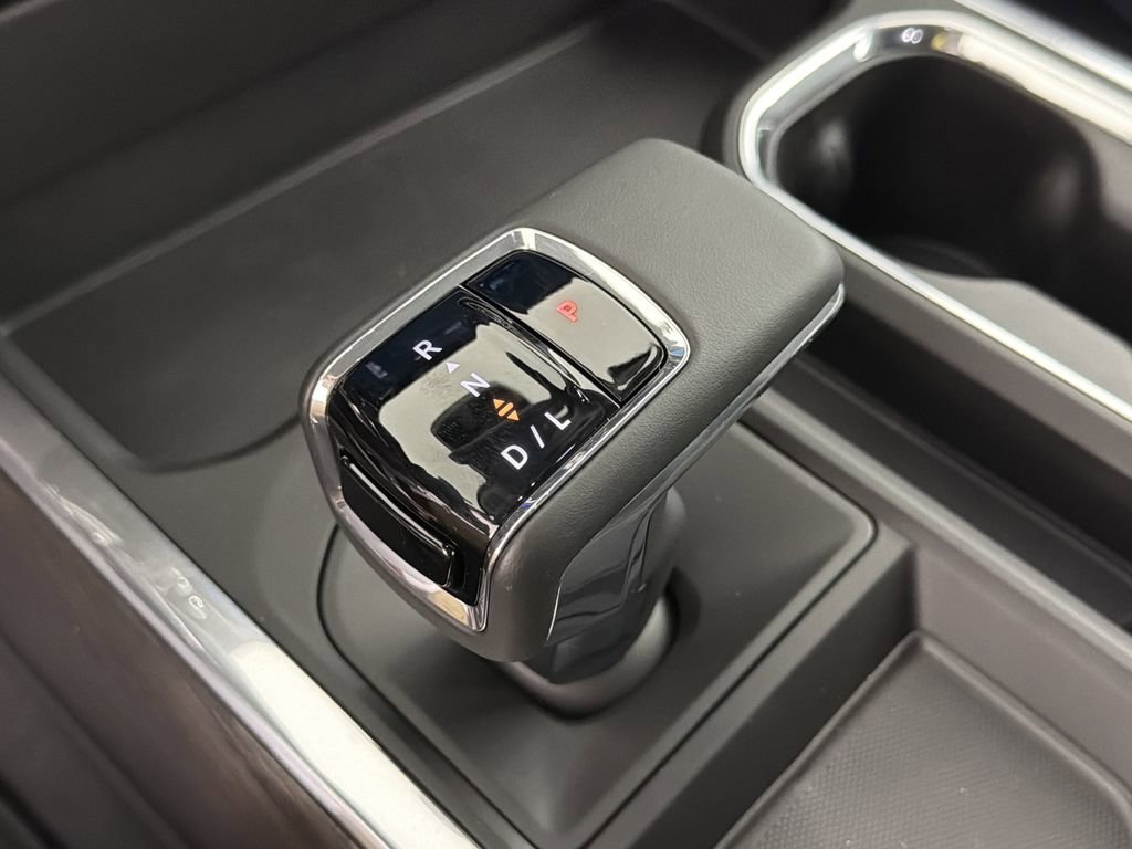 New 2026 GMC Sierra 1500 SLT w/ SLT Premium Plus Package image 31