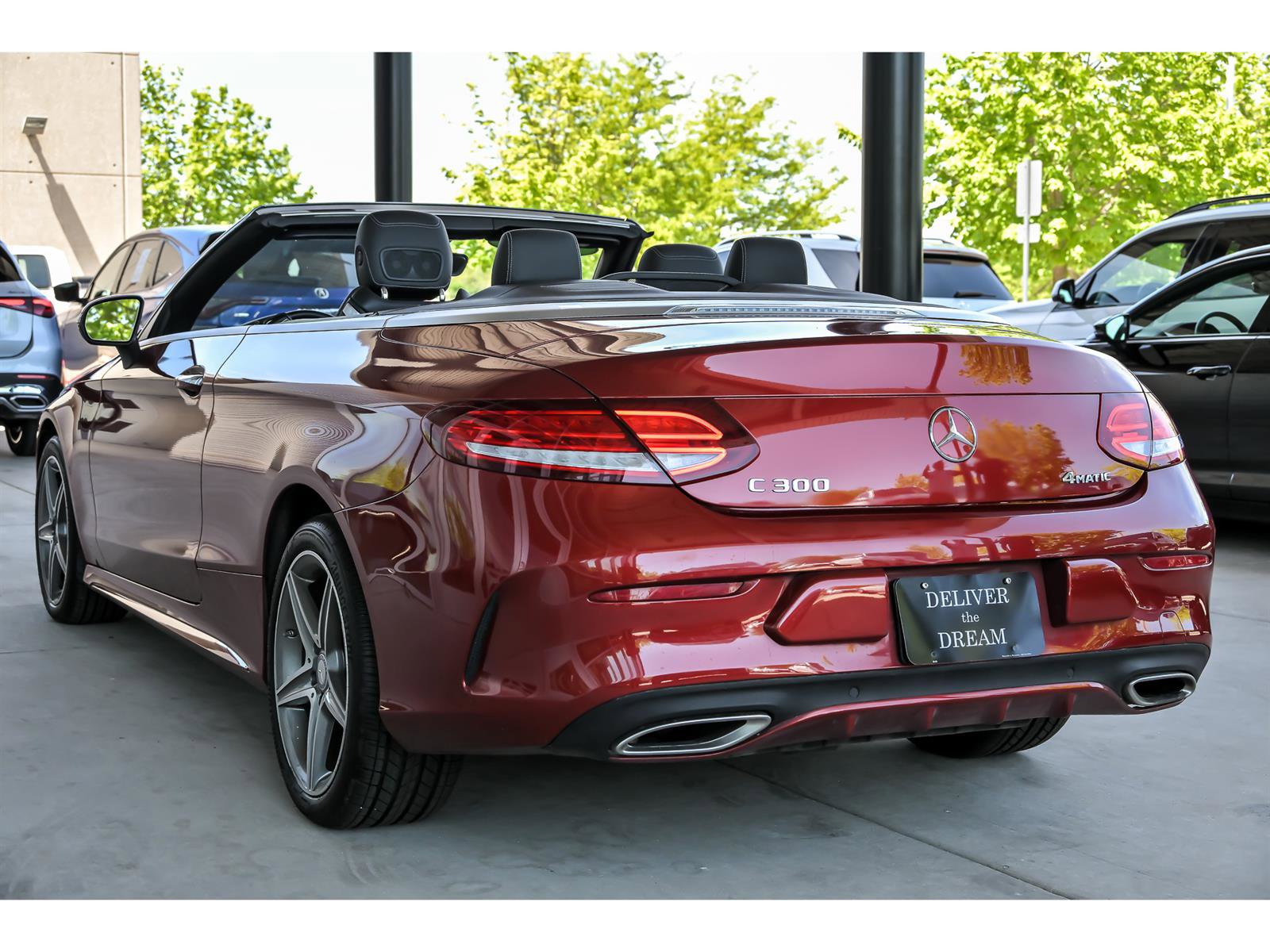 Used 2017 Mercedes-Benz C 300 4MATIC Cabriolet image 6
