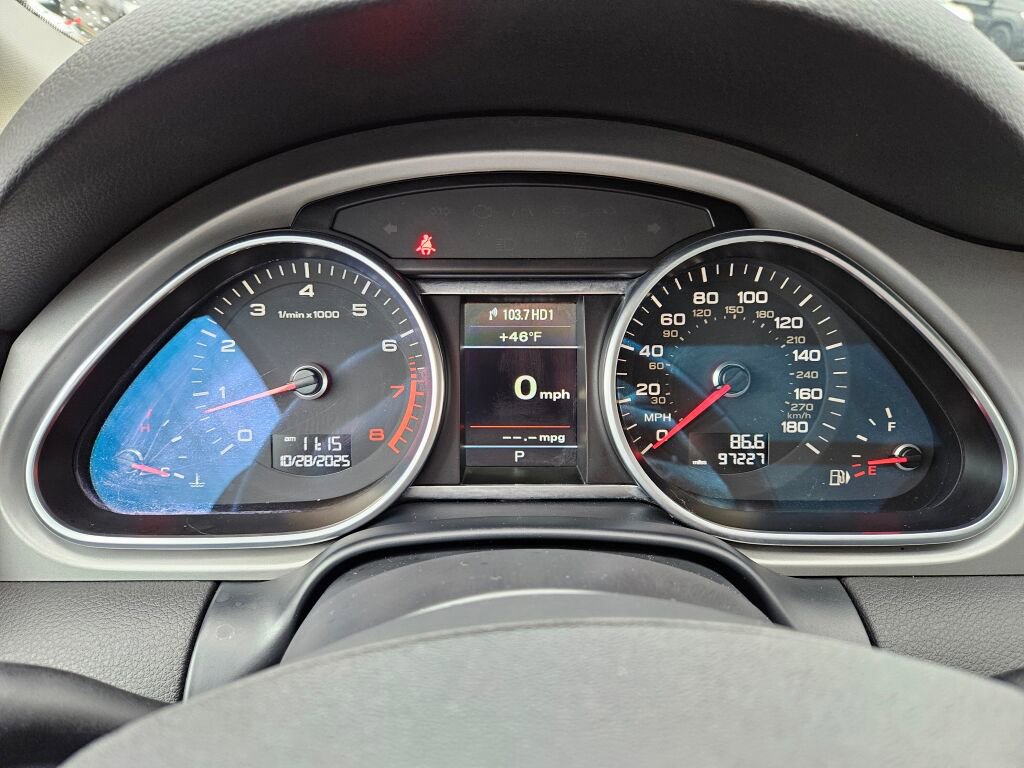 Used 2015 Audi Q7 3.0T Premium Plus w/ Premium Plus Package image 3