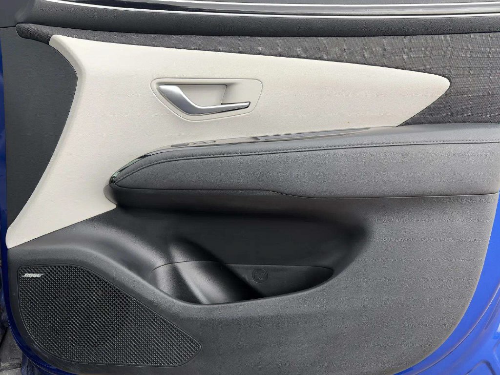 Used 2022 Hyundai Tucson Limited FWD image 17