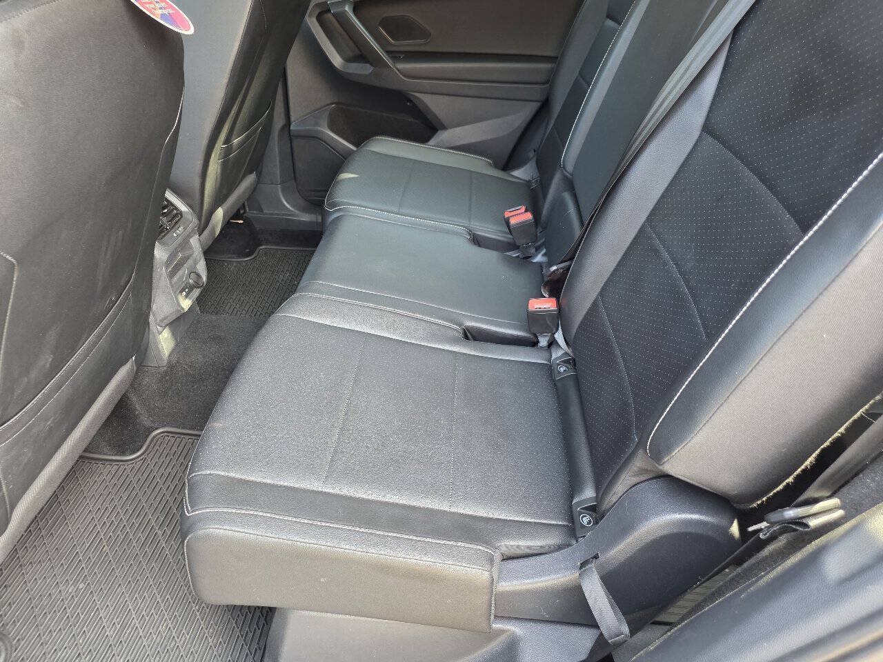Used 2021 Volkswagen Tiguan S FWD image 18