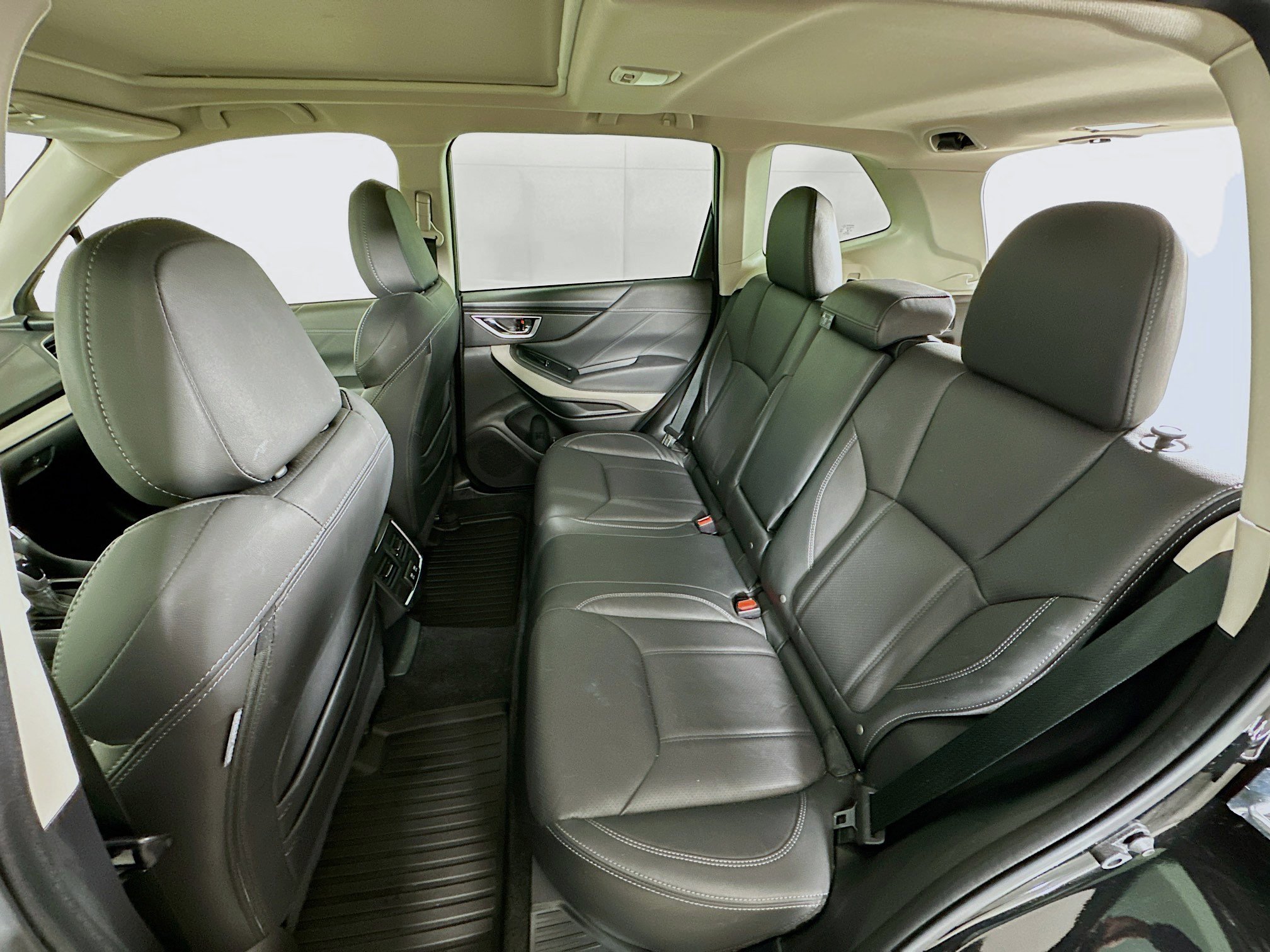 Used 2024 Subaru Forester Limited image 27