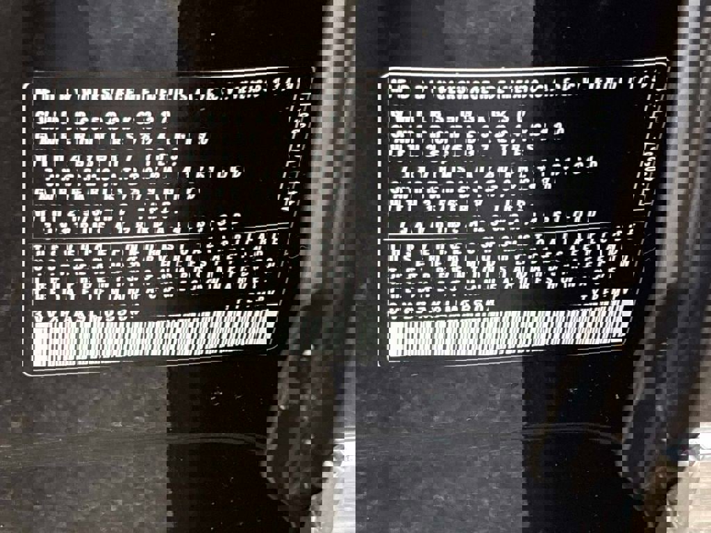 Used 2020 Volkswagen Tiguan SE w/ Panoramic Sunroof Package image 21