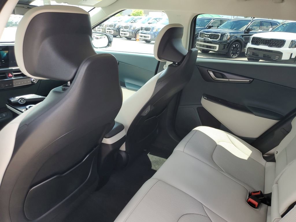 New 2025 Kia EV6 Wind image 22