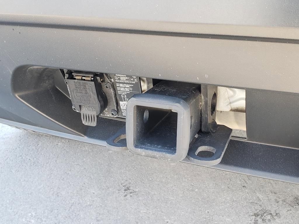 Used 2024 Volkswagen Atlas Cross Sport SEL image 9