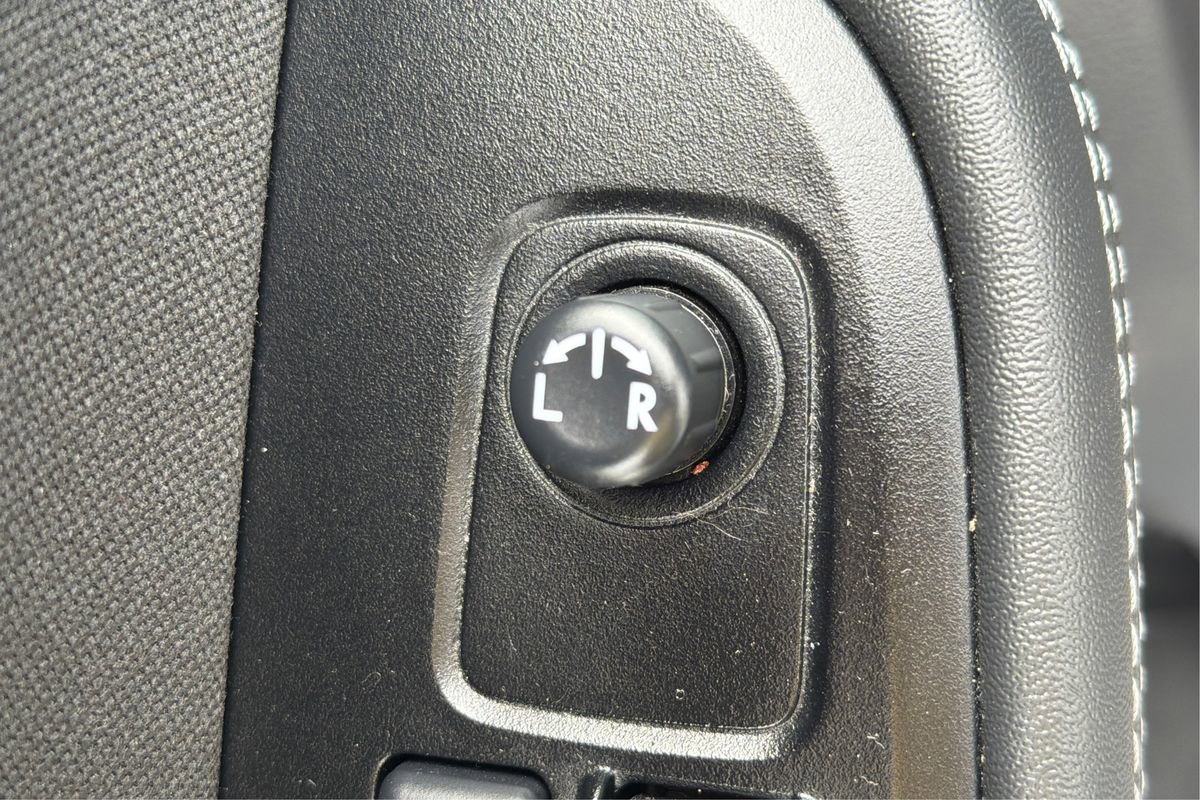 Used 2019 Subaru Outback 2.5i Premium image 39