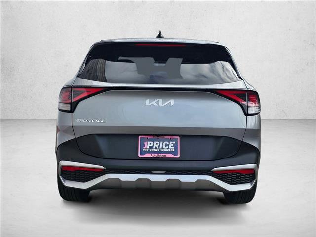 Used 2024 Kia Sportage LX image 4