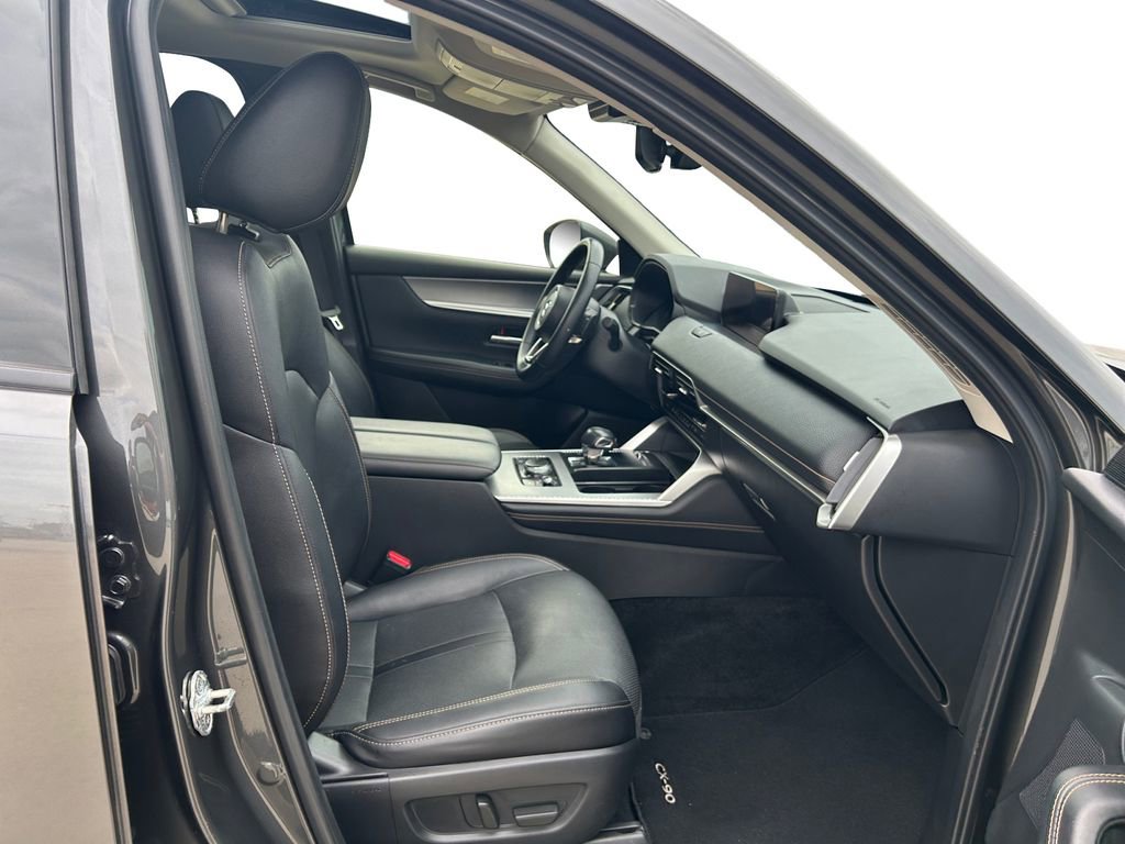Used 2024 MAZDA CX-90 3.3 Turbo w/ Preferred Plus AWD/4WD image 16