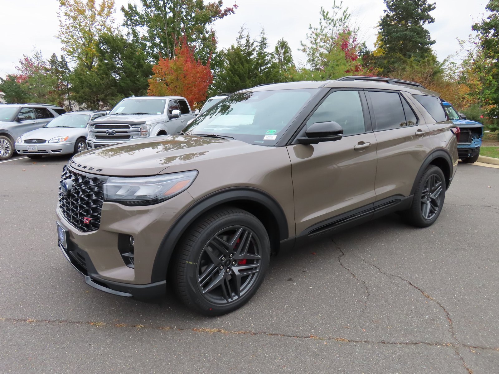 New 2026 Ford Explorer ST w/ Sun And Sound Package image 3