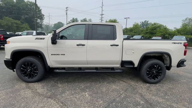 New 2026 Chevrolet Silverado 2500 Custom w/ Custom Value Package AWD/4WD image 7