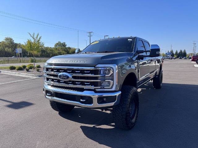Certified 2024 Ford F250 Lariat w/ Chrome Package image 2