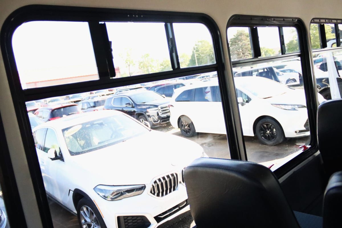 Used 2022 Mercedes-Benz Sprinter 3500 image 19