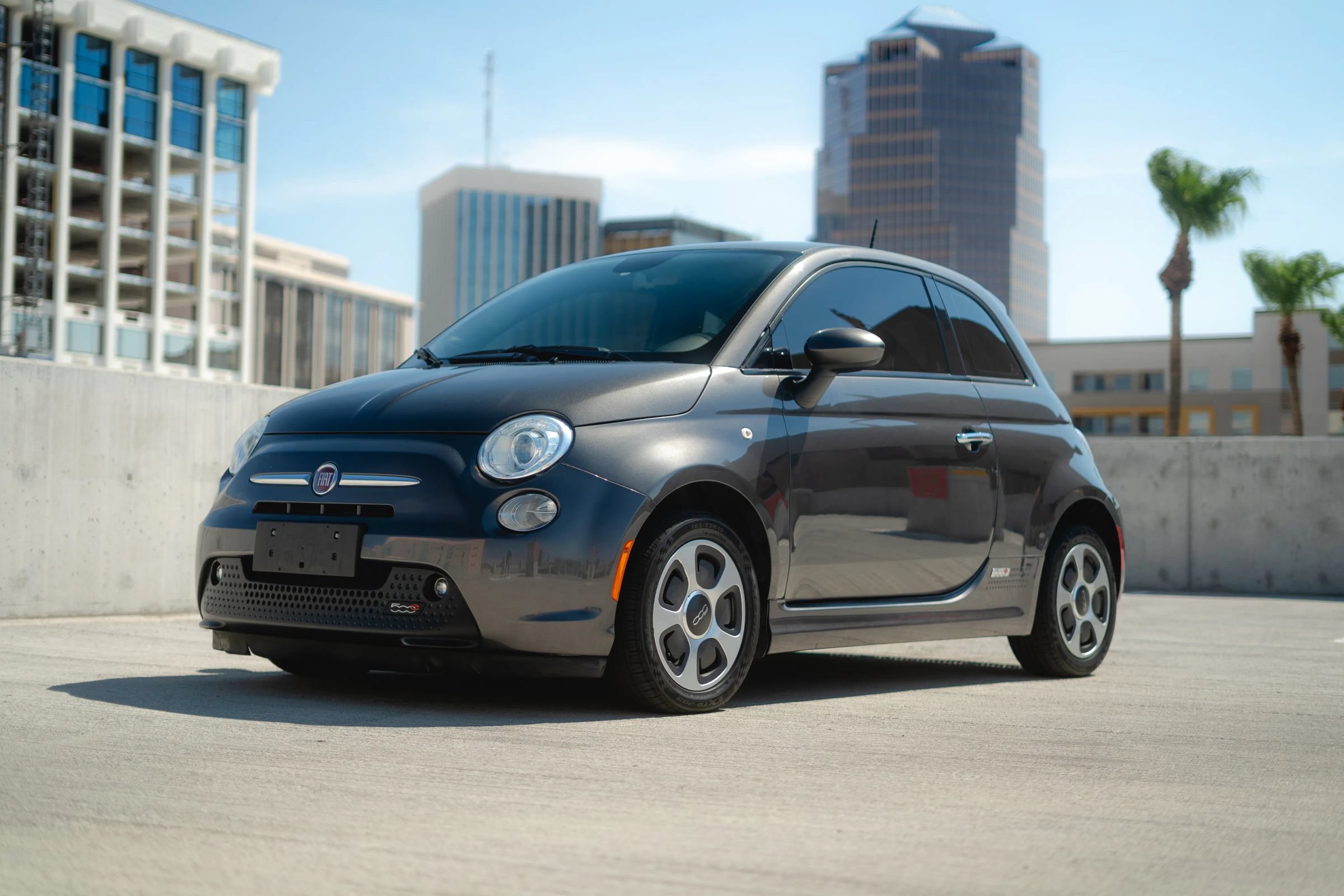 Used 2015 FIAT 500 e FWD image 5