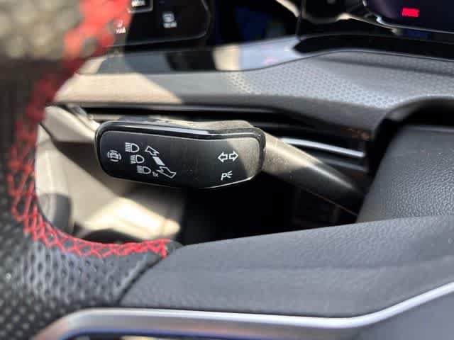 Used 2024 Volkswagen GTI SE FWD image 15