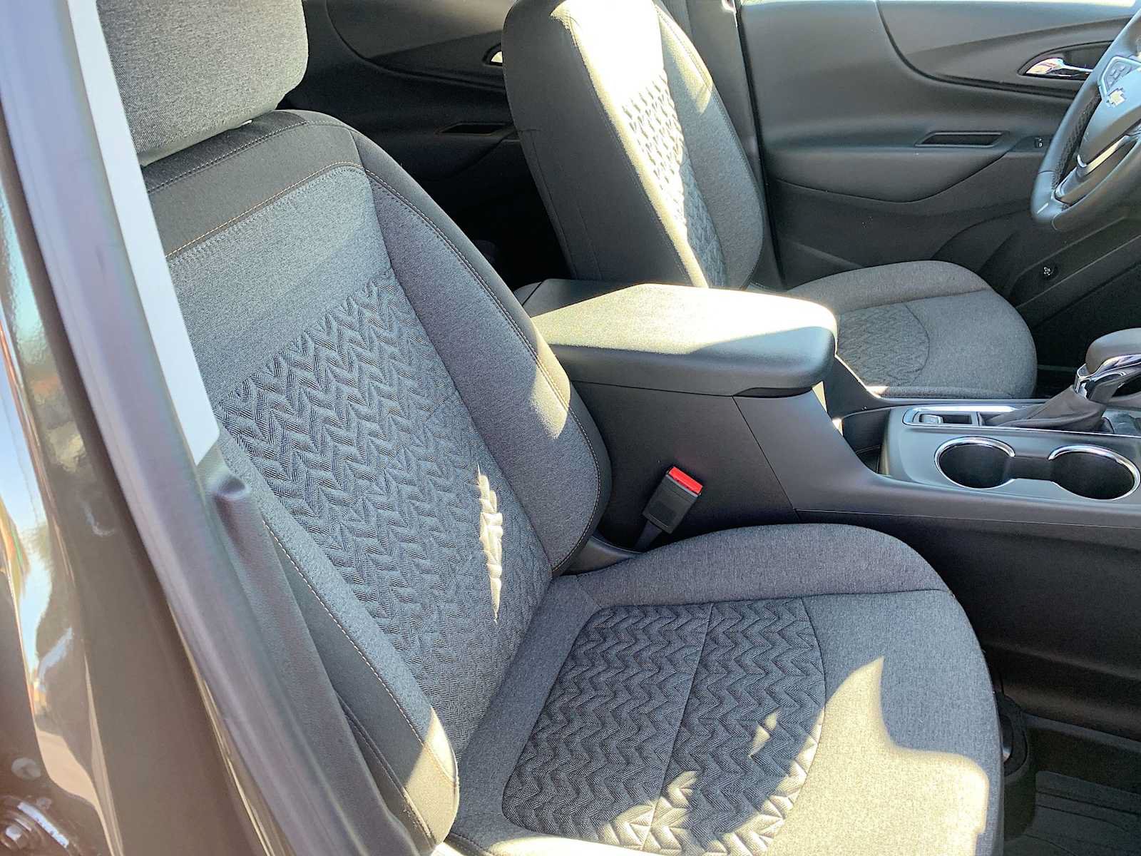 Certified 2024 Chevrolet Equinox LT AWD/4WD image 26