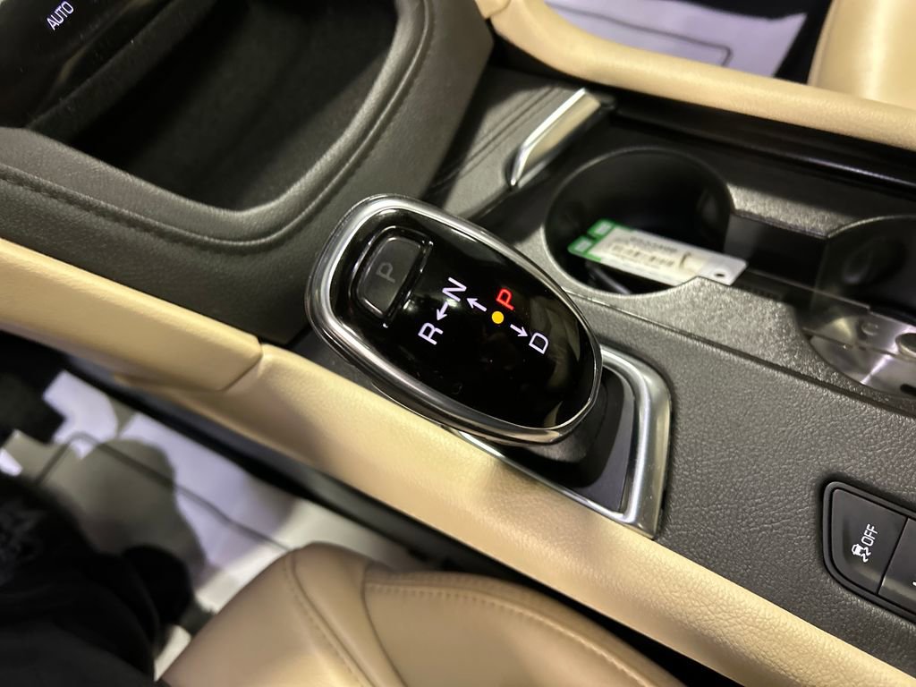 Used 2019 Cadillac XT5 Premium Luxury AWD/4WD image 18