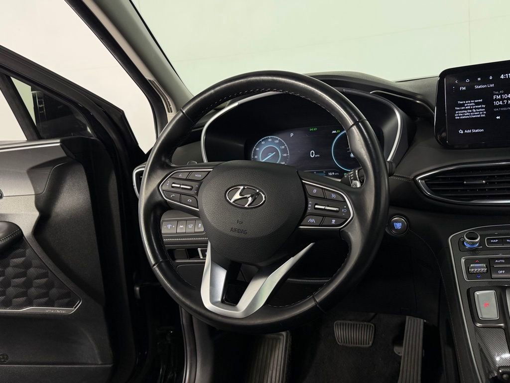 Used 2023 Hyundai Santa Fe SEL Premium image 17