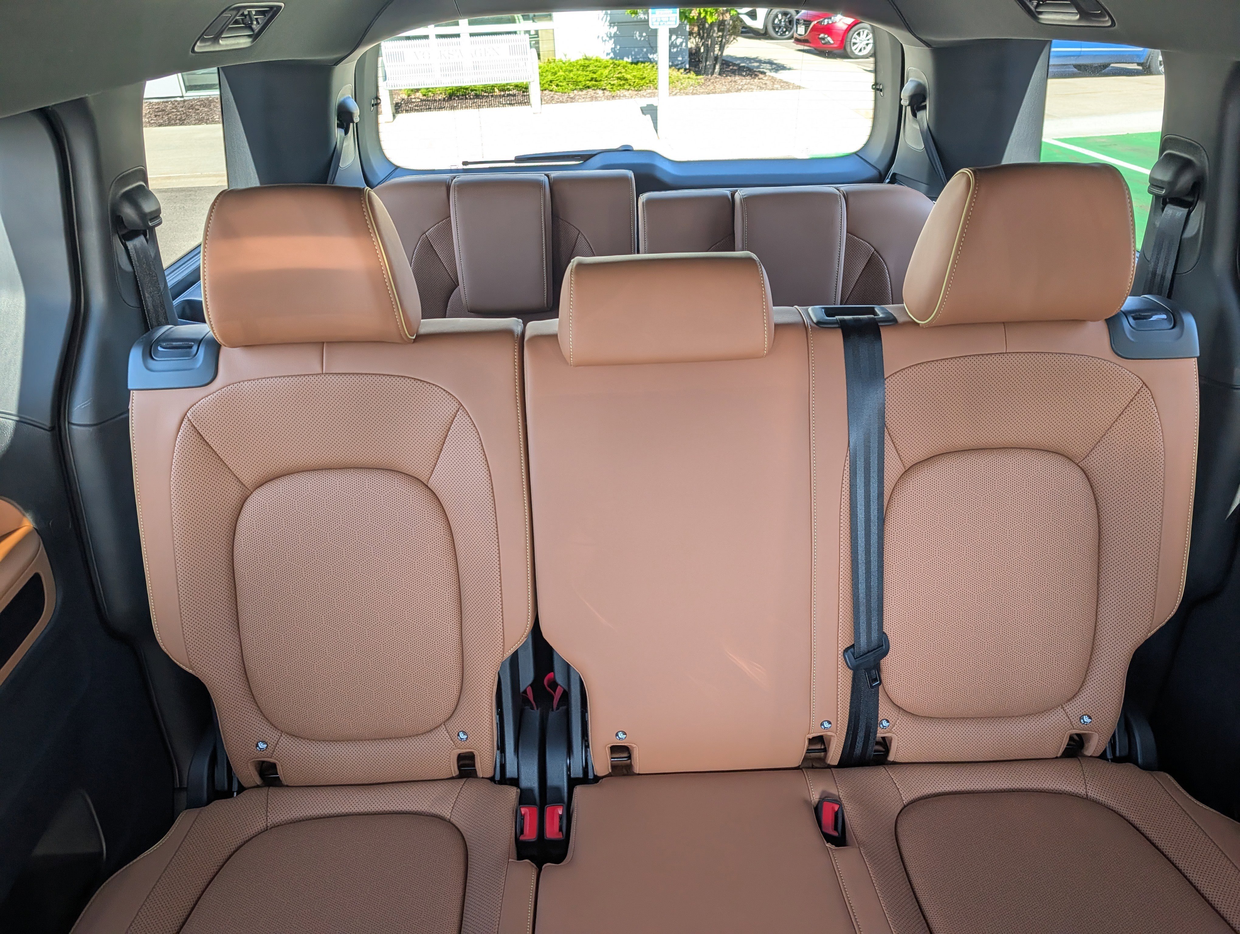 New 2025 Volkswagen ID. Buzz Pro S RWD image 6