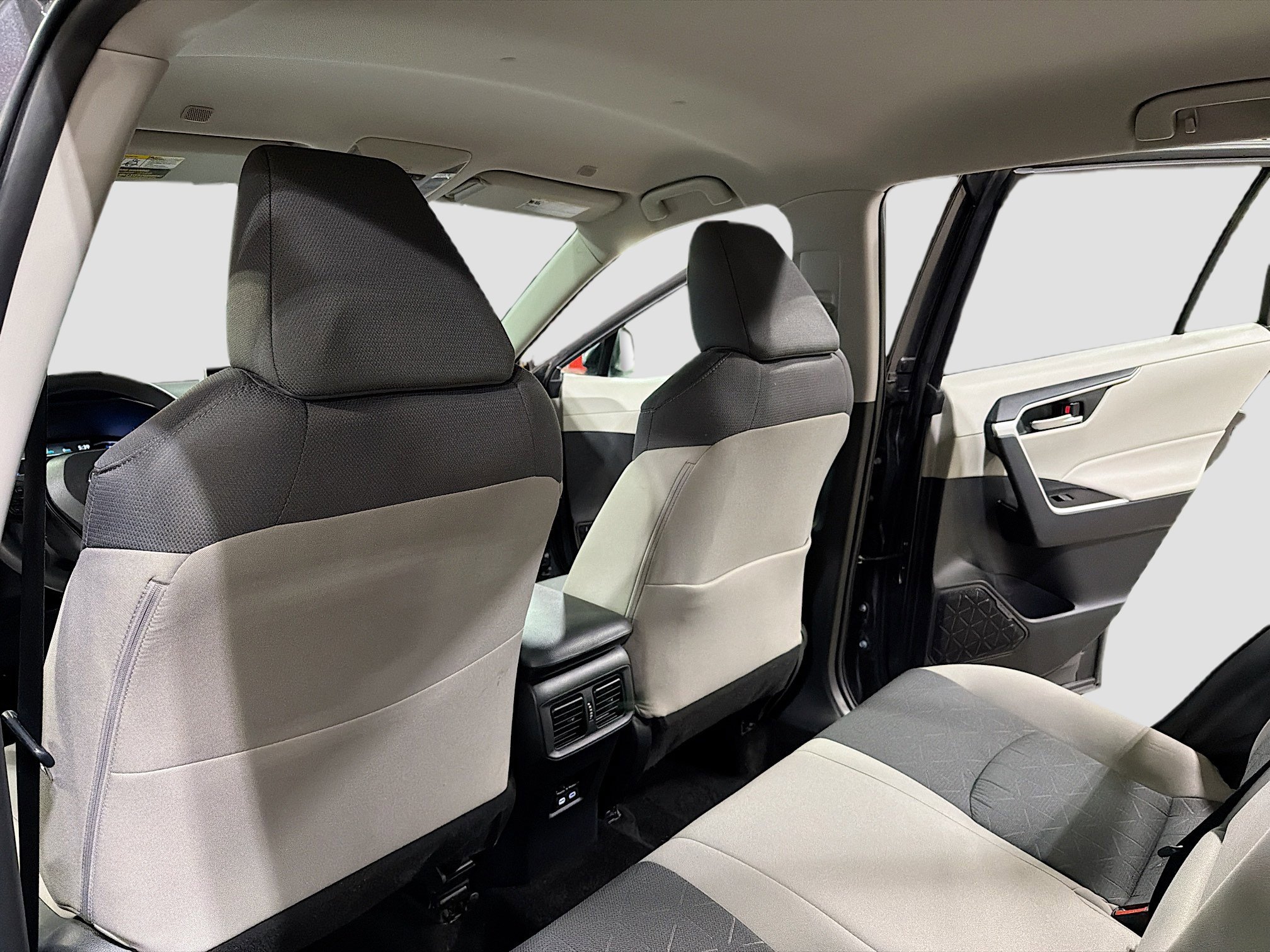 Certified 2025 Toyota RAV4 XLE image 6