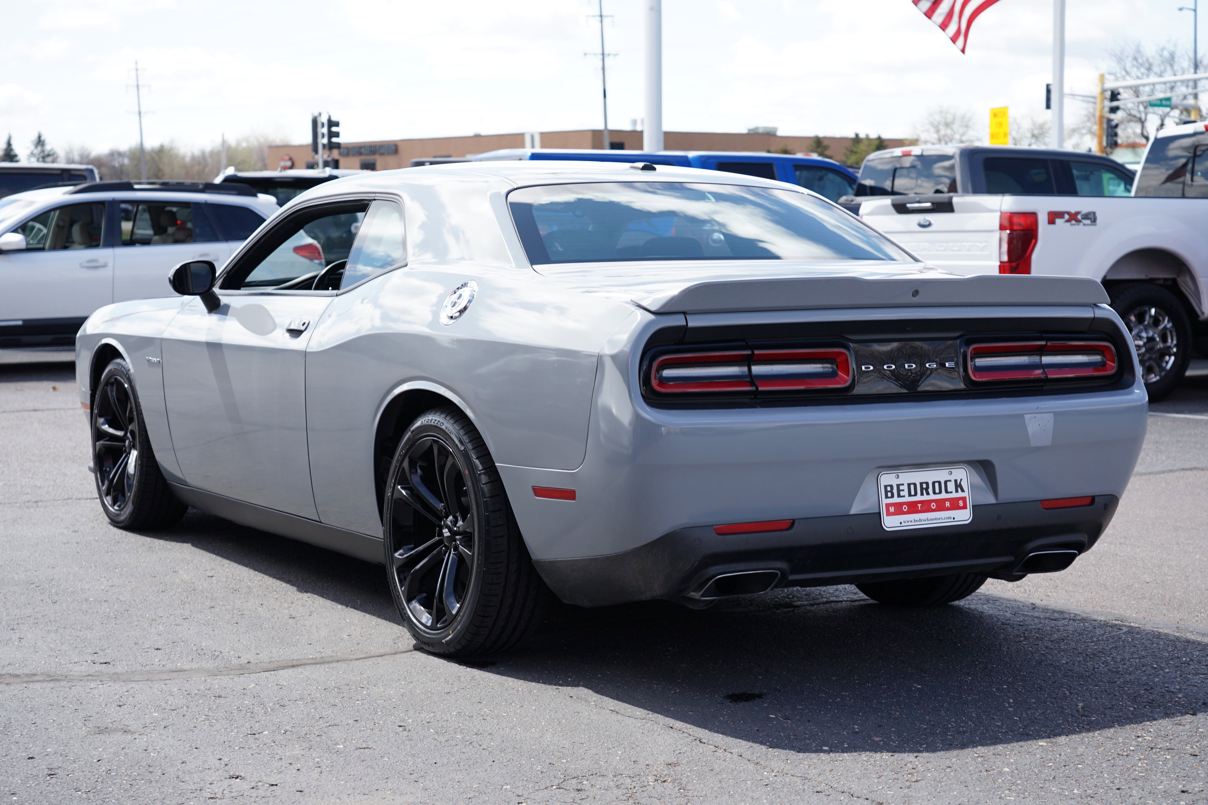 Used 2022 Dodge Challenger R/T image 5