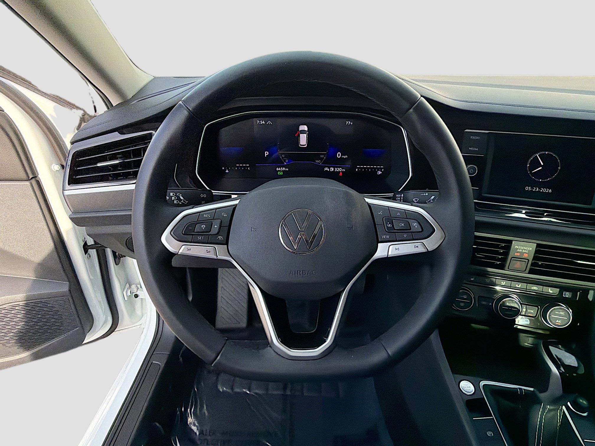 Used 2024 Volkswagen Jetta SE w/ Panoramic Sunroof Package FWD image 36
