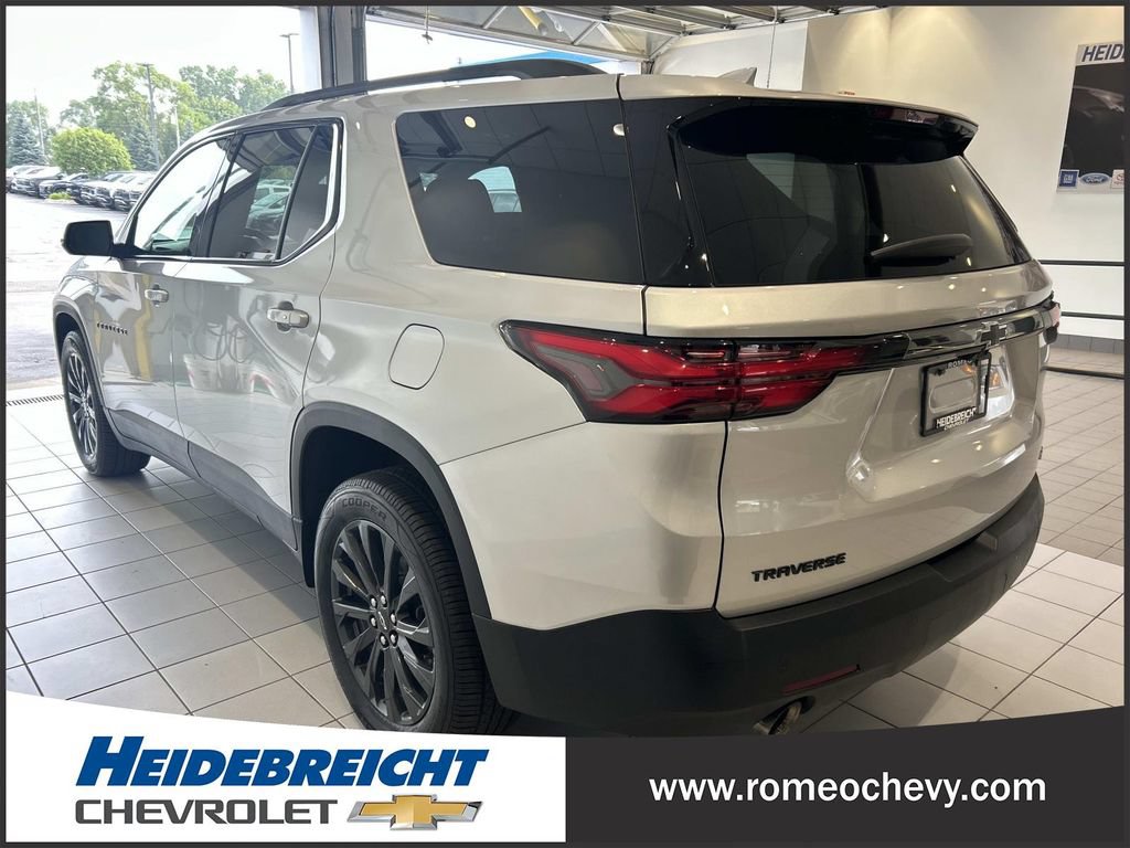 Certified 2022 Chevrolet Traverse RS w/ LPO, Floor Liner Package FWD image 5