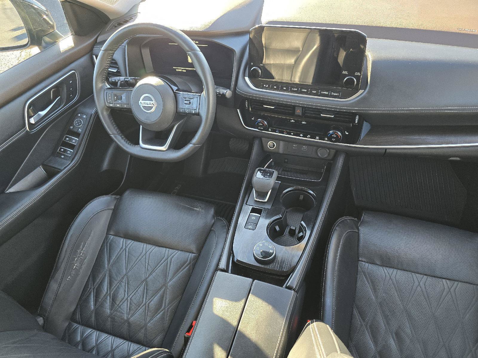 Used 2021 Nissan Rogue Platinum AWD/4WD image 15