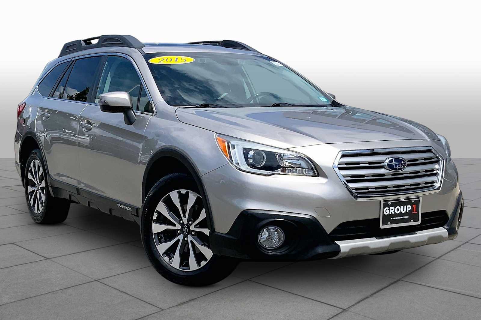 Used 2015 Subaru Outback 2.5i Limited AWD/4WD image 3