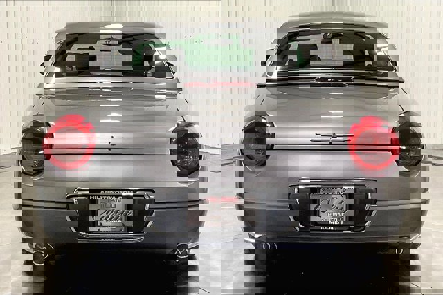 Used 2003 Ford Thunderbird image 4