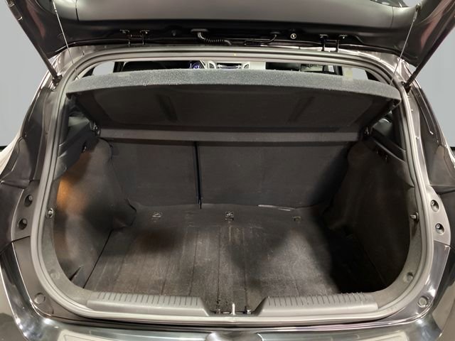Used 2017 Hyundai Elantra GT FWD image 26