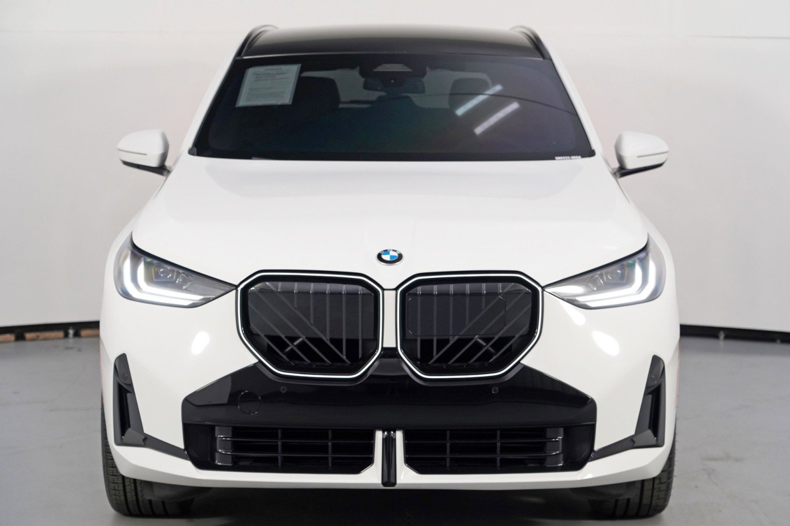 Used 2025 BMW X3 xDrive30i w/ M Sport Package image 46