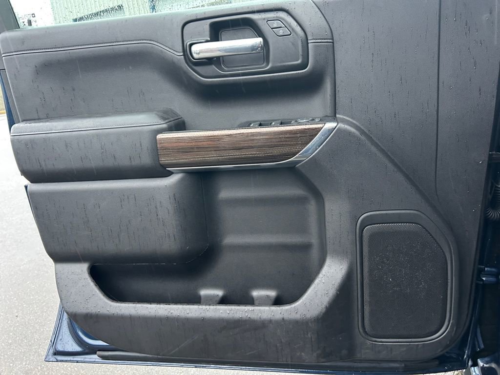 Used 2021 Chevrolet Silverado 1500 RST image 22