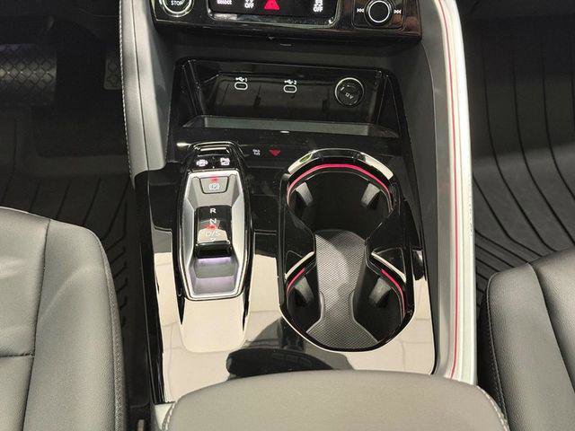 Certified 2025 Audi Q5 Premium w/ Convenience Package image 11