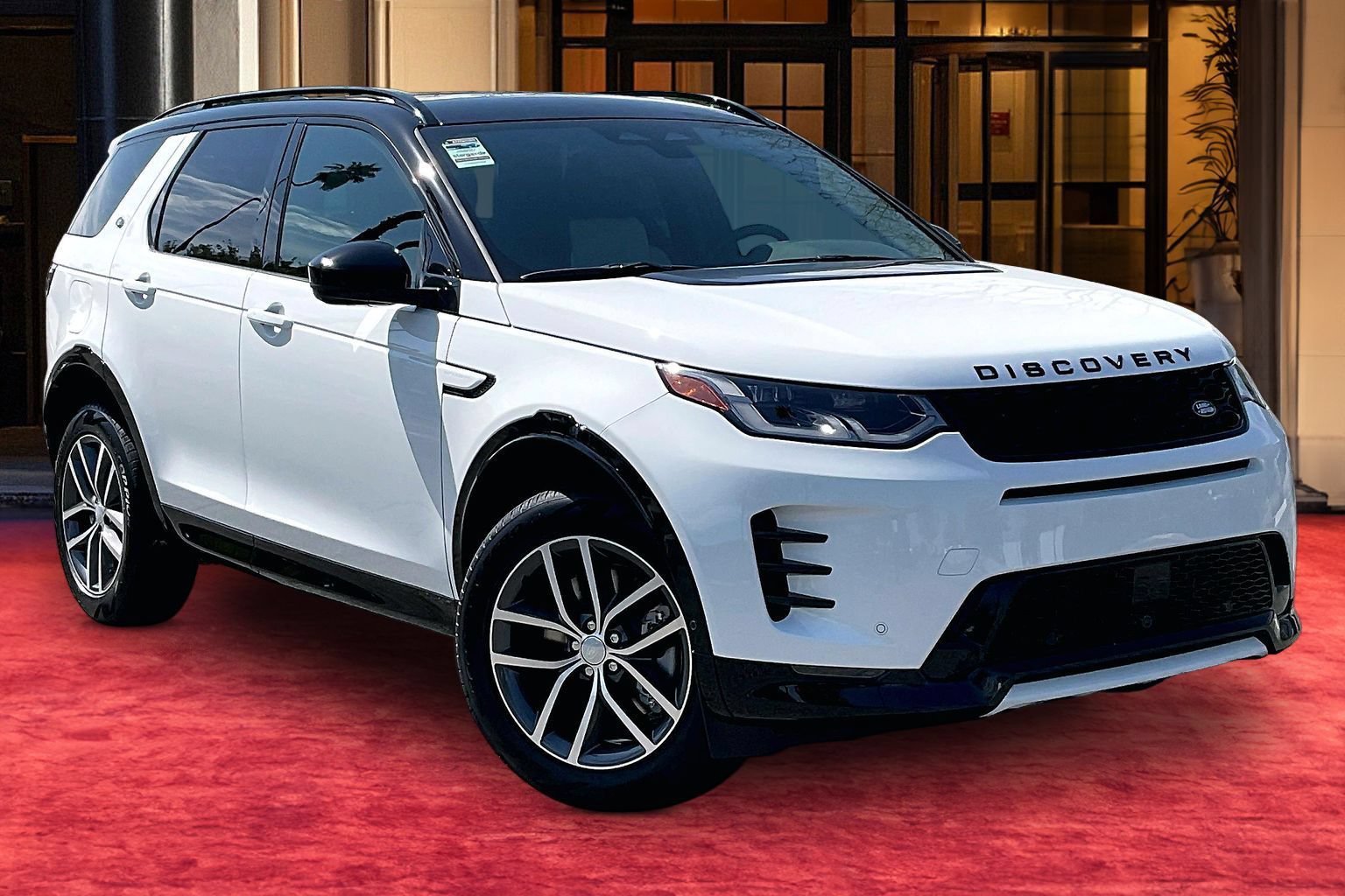 New 2026 Land Rover Discovery Sport Landmark AWD/4WD image 23