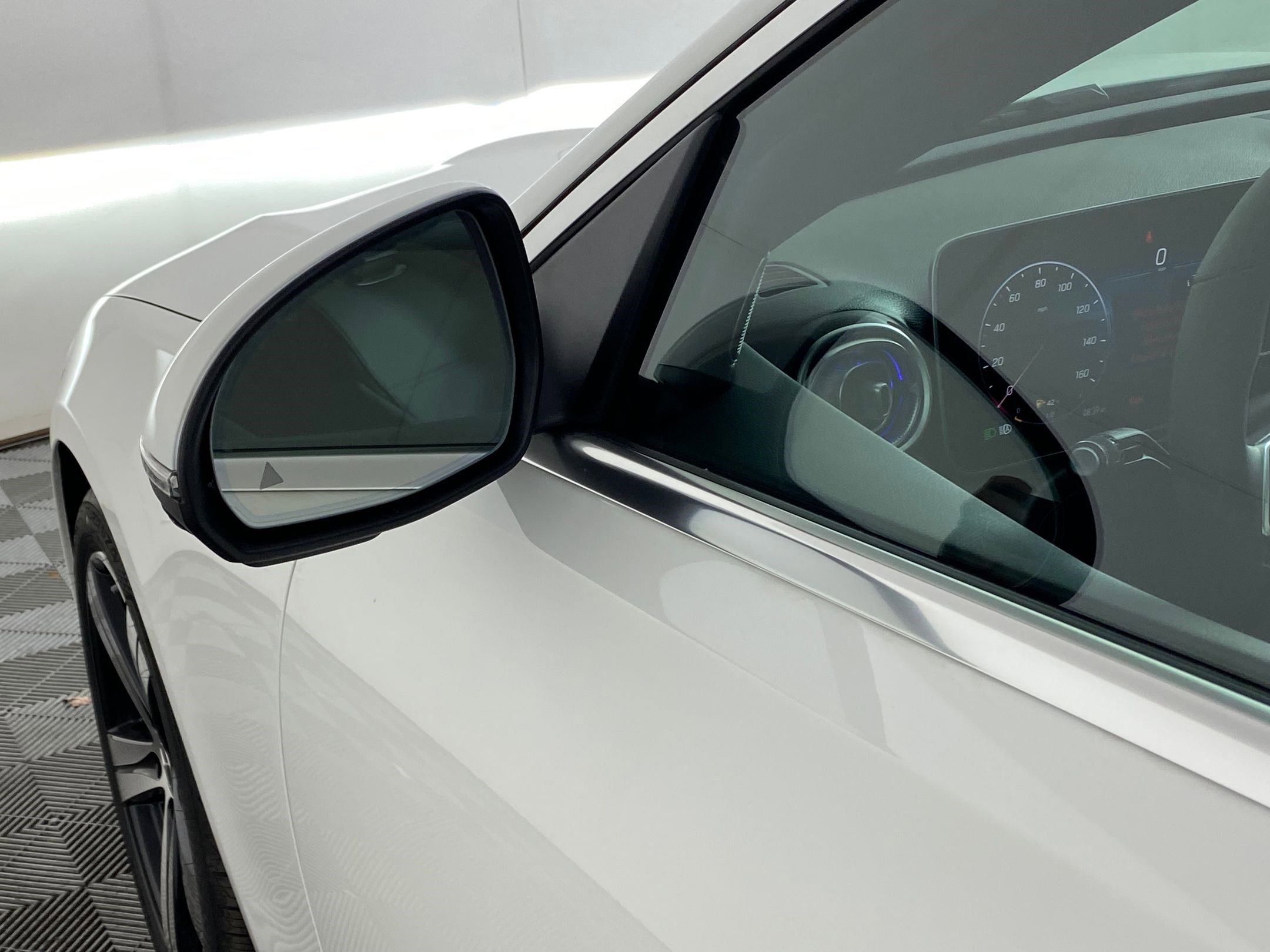 Used 2026 Mercedes-Benz C 300 4MATIC Sedan image 22
