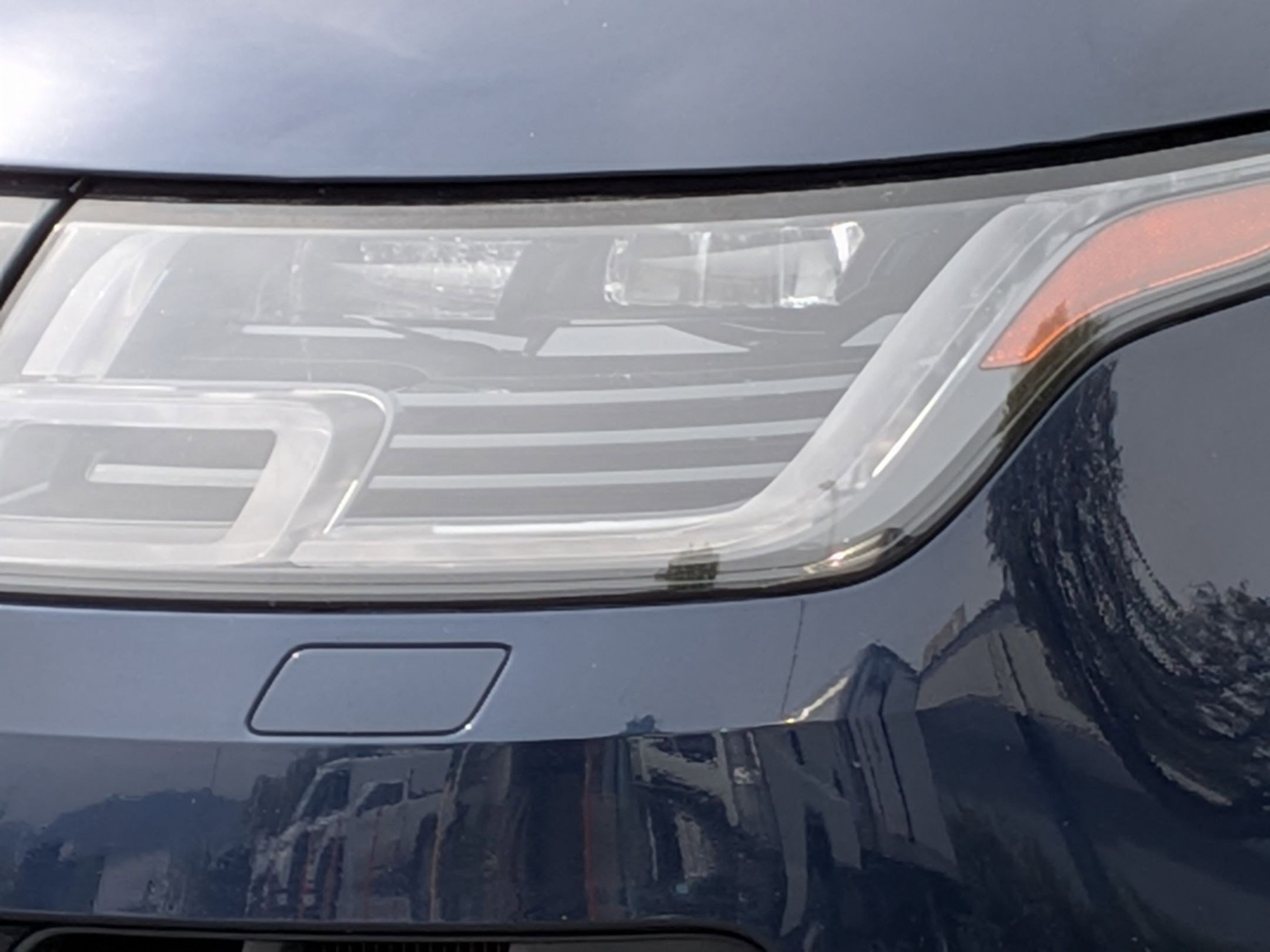 Used 2020 Land Rover Range Rover image 10