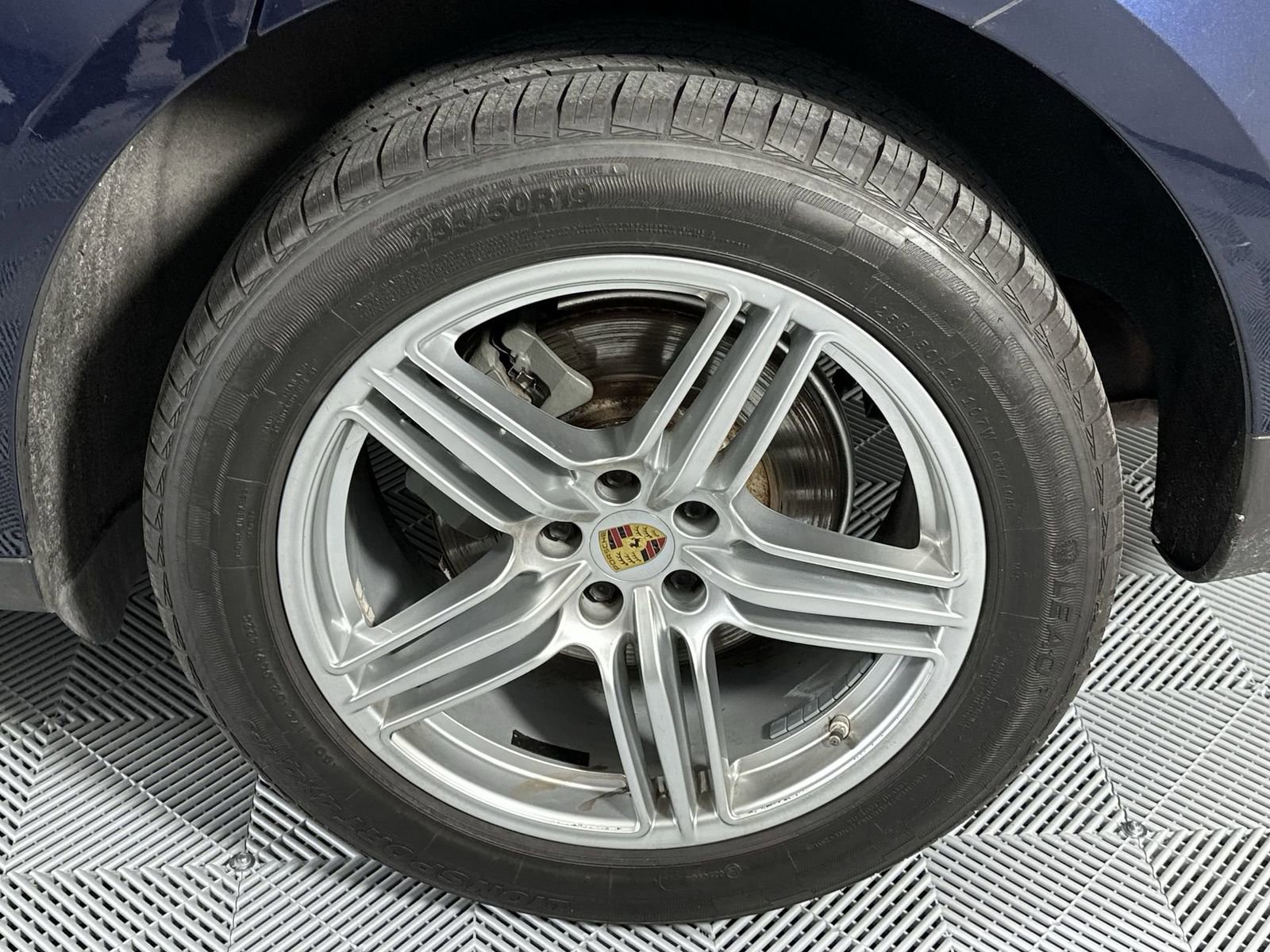 Used 2019 Porsche Macan S image 10