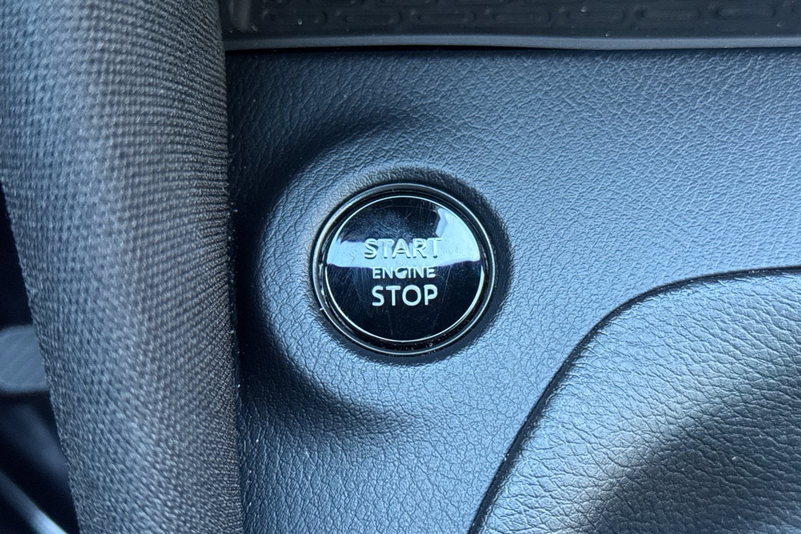 Used 2024 Nissan Z Sport w/ Floor Mat Package image 19