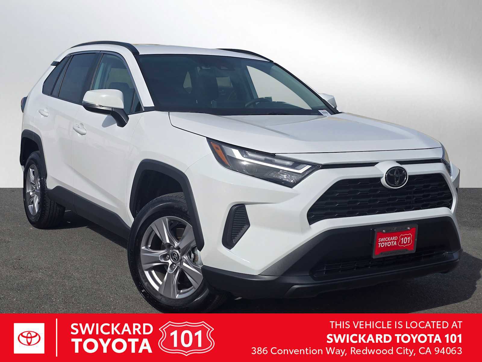 Used 2025 Toyota RAV4 XLE w/ Weather Package