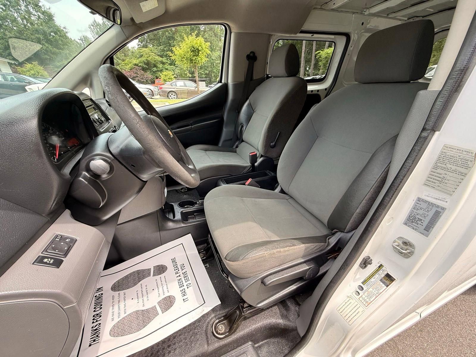 Used 2016 Chevrolet City Express LT FWD image 19
