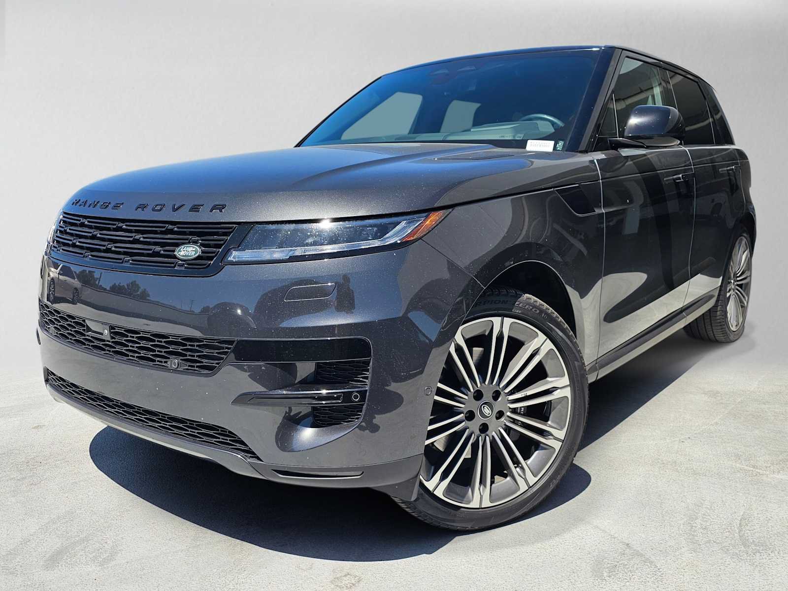 Used 2024 Land Rover Range Rover Sport SE