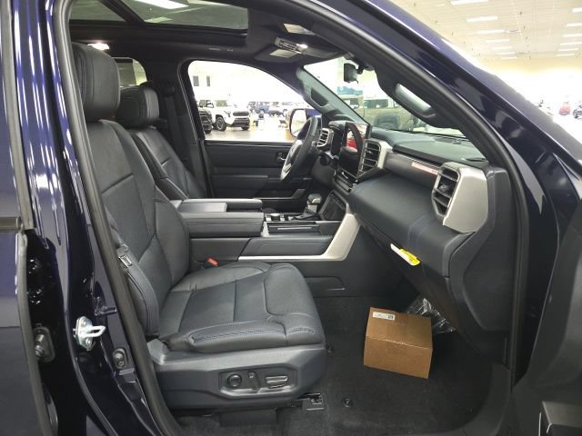 New 2026 Toyota Sequoia Platinum AWD/4WD image 9