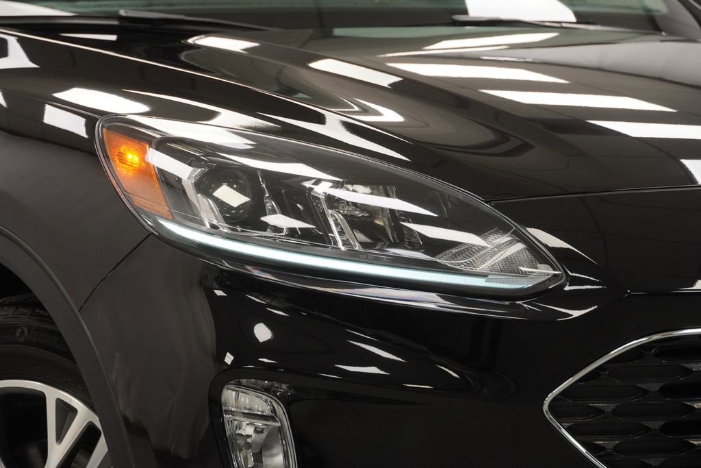 Used 2021 Ford Escape SEL w/ Technology Package image 6