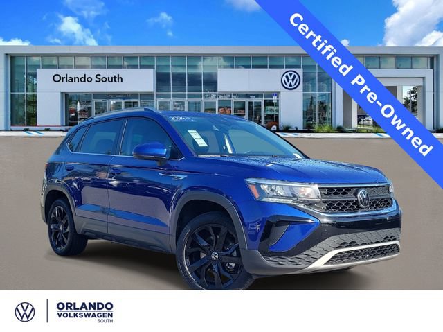 Certified 2024 Volkswagen Taos SE w/ Panoramic Sunroof Package