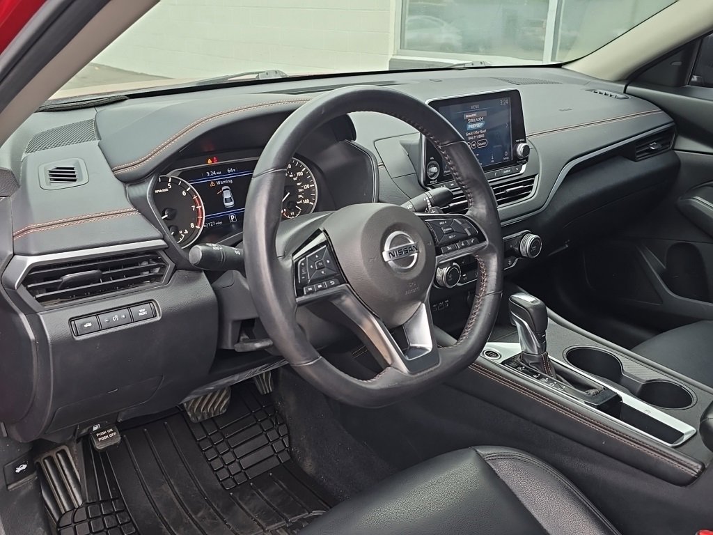 Used 2019 Nissan Altima 2.5 SR w/ SR Premium Package image 11